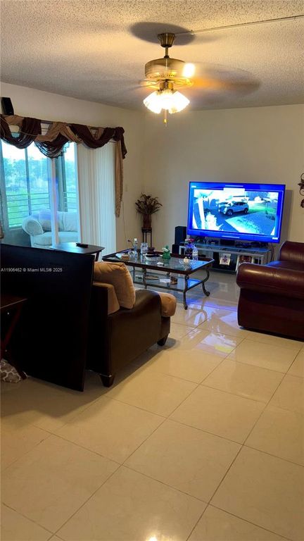 3120 N Pine Island Rd 307, Sunrise, FL 33351