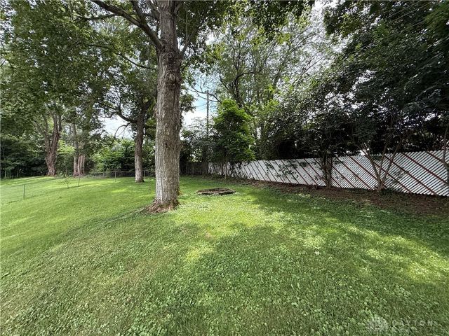 2193 Tampico Trail, Bellbrook, OH 45305