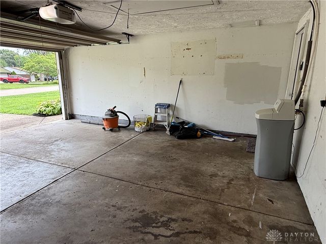 2193 Tampico Trail, Bellbrook, OH 45305