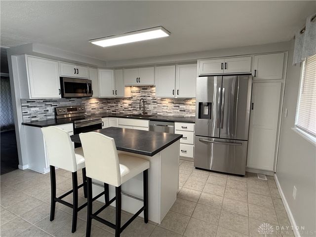 2193 Tampico Trail, Bellbrook, OH 45305