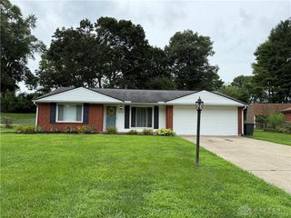 2193 Tampico Trail, Bellbrook, OH 45305