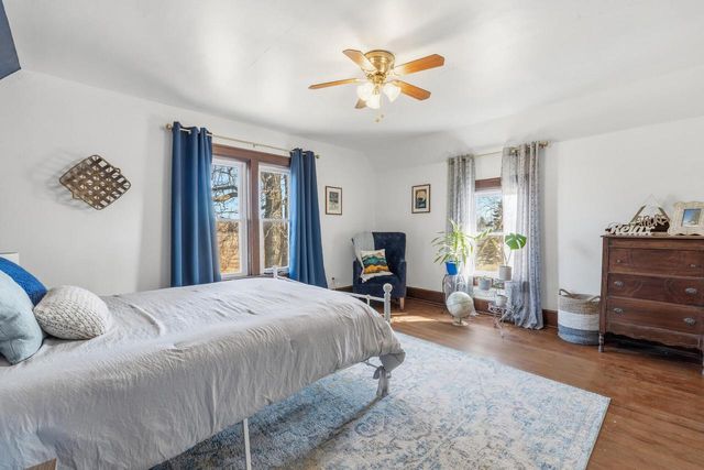 1615 Ulao PARKWAY S, Grafton, WI 53024