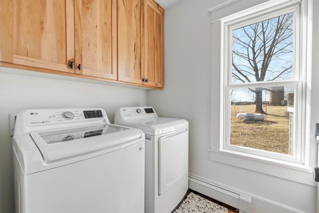 1615 Ulao PARKWAY S, Grafton, WI 53024