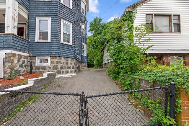 46 Theodore St, Boston, MA 02124