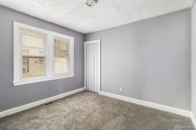 14961 Strathmoor Street, Detroit, MI 48227