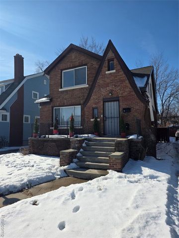 14961 Strathmoor Street, Detroit, MI 48227