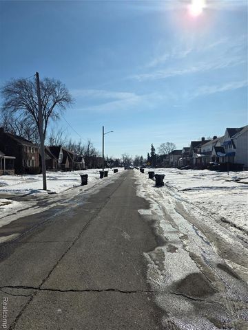 14961 Strathmoor Street, Detroit, MI 48227