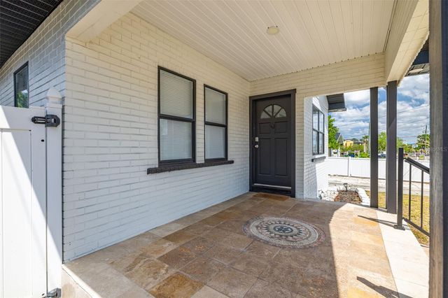 2511 W BRADDOCK STREET, Tampa, FL 33607