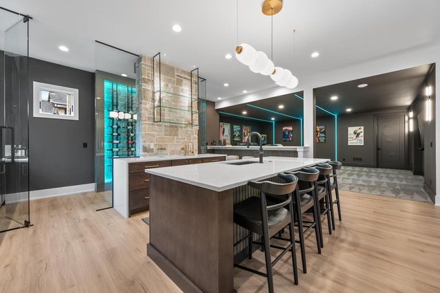 N50W18694 Woodfield WAY, Menomonee Falls, WI 53051