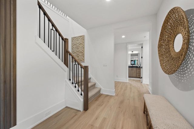 N50W18694 Woodfield WAY, Menomonee Falls, WI 53051