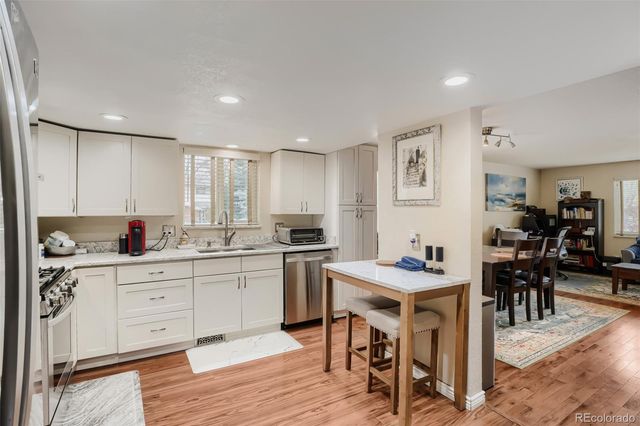 8901 W Radcliffe Place, Littleton, CO 80123