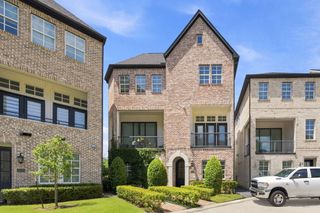9538 London Bridge Station, Houston, TX 77045