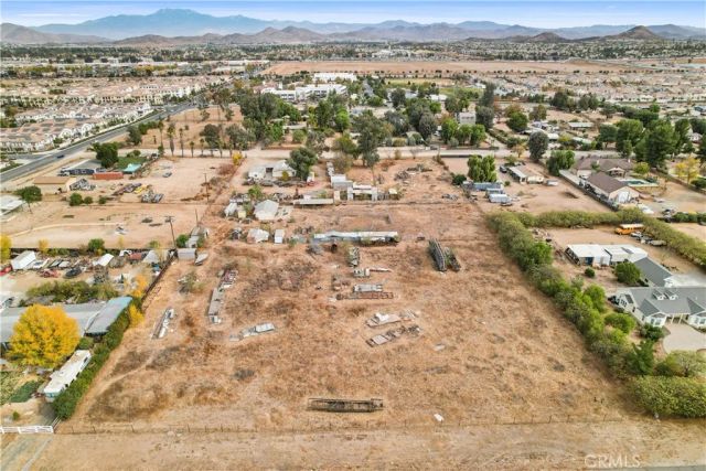 30581 Old Windmill Road, Menifee, CA 92584