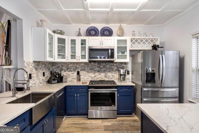 10900 Wittenridge Drive J8, Alpharetta, GA 30022