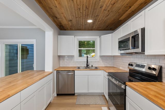 991 E Allegan Street, Martin, MI 49070