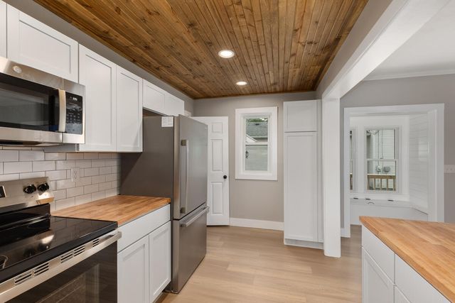 991 E Allegan Street, Martin, MI 49070