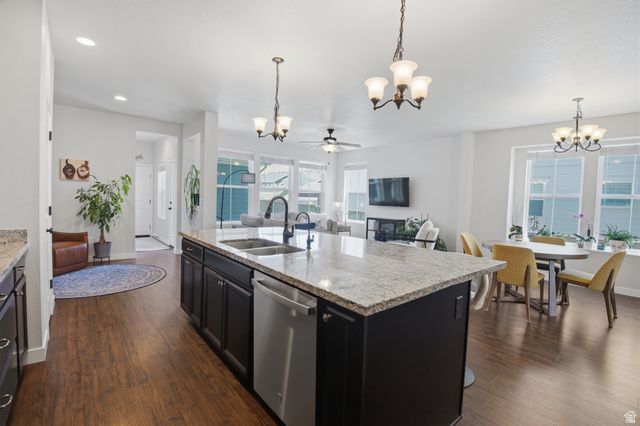 10813 S LAMOND DR, South Jordan, UT 84009