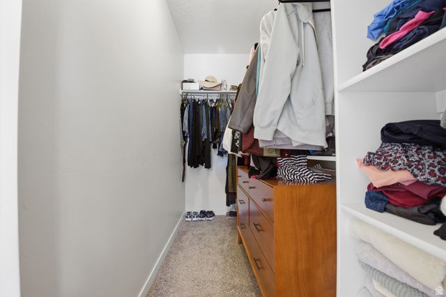10813 S LAMOND DR, South Jordan, UT 84009