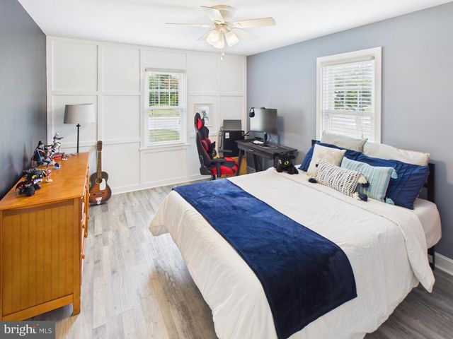 152 ELIZABETH ST, Millersville, PA 17551