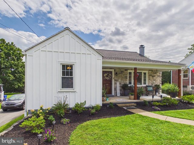152 ELIZABETH ST, Millersville, PA 17551