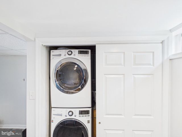152 ELIZABETH ST, Millersville, PA 17551