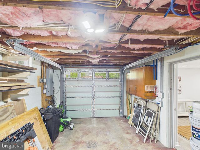 152 ELIZABETH ST, Millersville, PA 17551