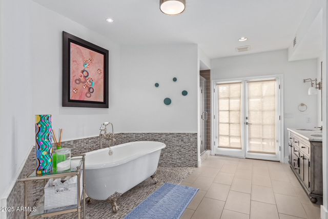 9128 N 55TH Street, Paradise Valley, AZ 85253