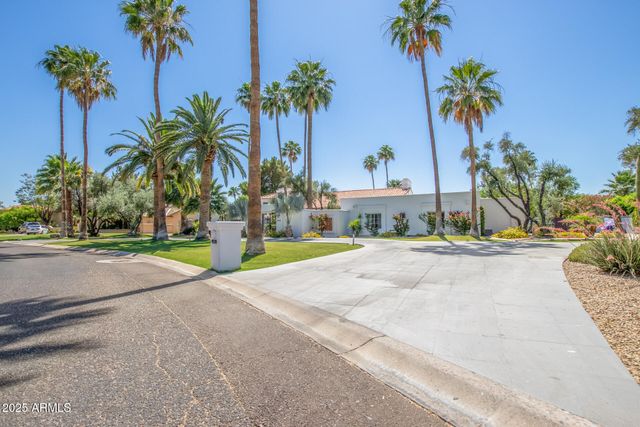 9128 N 55TH Street, Paradise Valley, AZ 85253