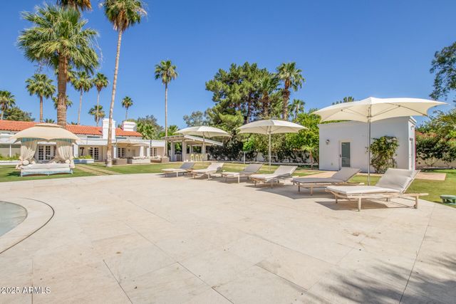 9128 N 55TH Street, Paradise Valley, AZ 85253