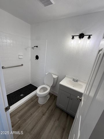 1830 N 54th Lane, Phoenix, AZ 85035