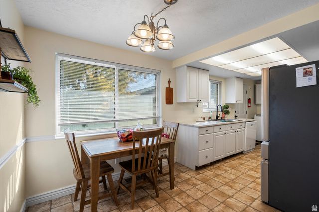 1214 N 700 W, Clinton, UT 84015