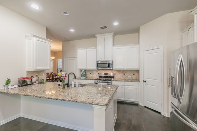 3922 Canton Jade Way, Arlington, TX 76005