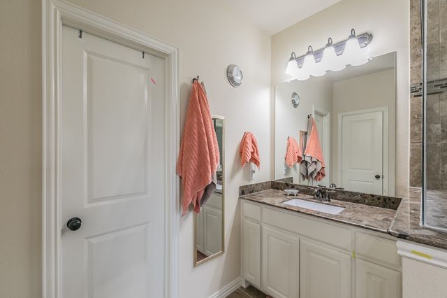 3922 Canton Jade Way, Arlington, TX 76005