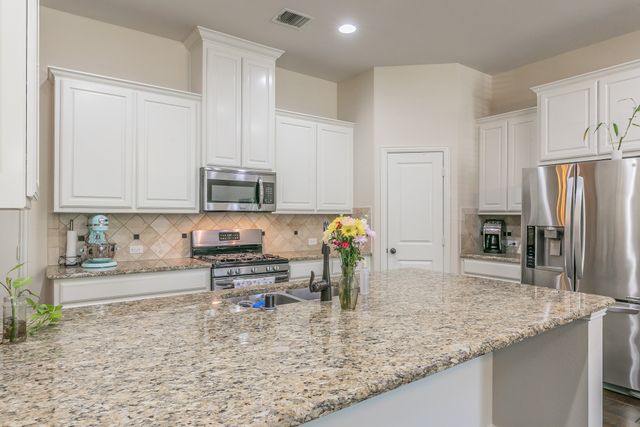 3922 Canton Jade Way, Arlington, TX 76005