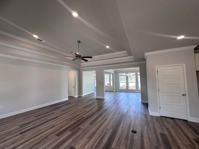 16 Wabash Way, Sumrall, MS 39482