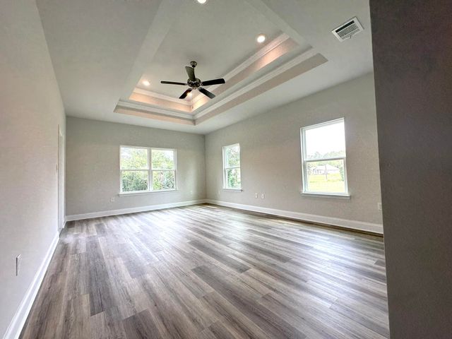 16 Wabash Way, Sumrall, MS 39482