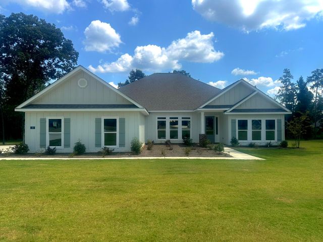 16 Wabash Way, Sumrall, MS 39482
