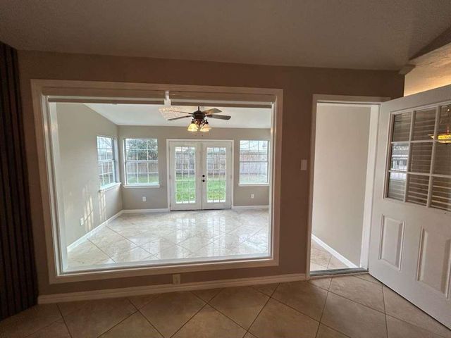 608 Pebbleshire Drive, Houston, TX 77062