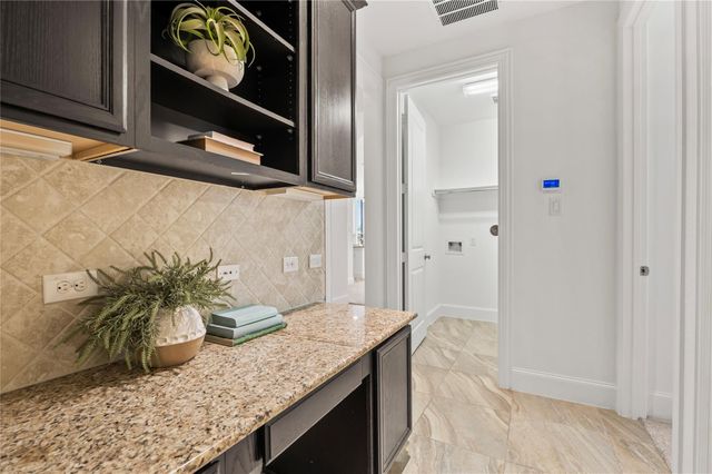 6208 Maddingly Lane, League City, TX 77573