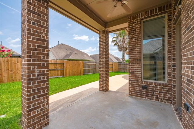 6208 Maddingly Lane, League City, TX 77573