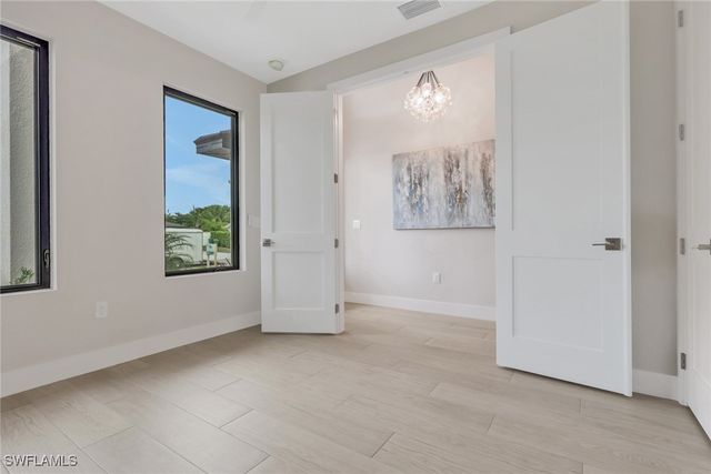 756 108th AVE N, Naples, FL 34108