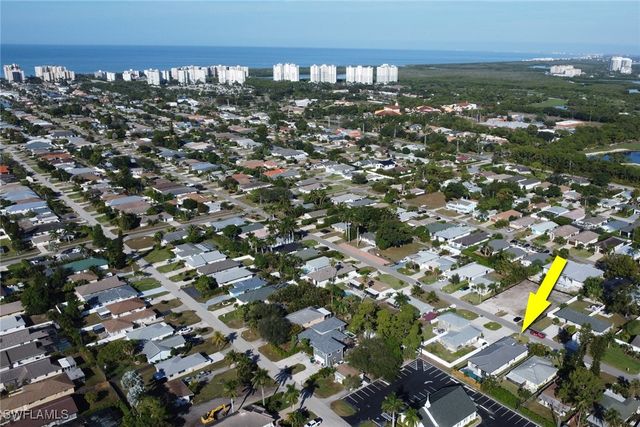 756 108th AVE N, Naples, FL 34108