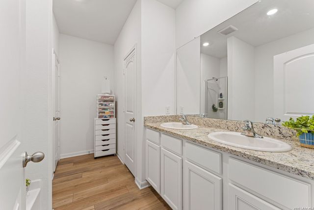 15103 Telfaire, Von Ormy, TX 78073