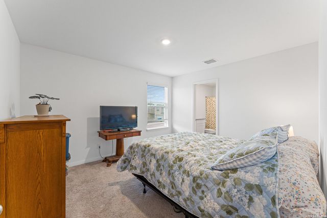 15103 Telfaire, Von Ormy, TX 78073