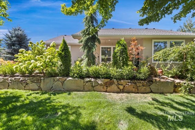 12306 S Carriage Hill Way, Nampa, ID 83686
