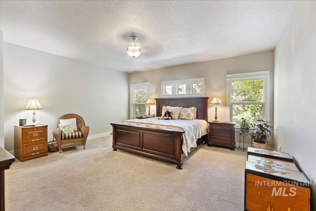 12306 S Carriage Hill Way, Nampa, ID 83686