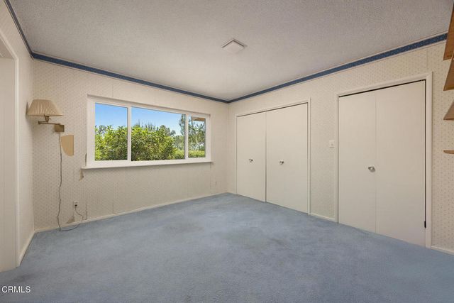 1349 El Vago Street, La Canada Flintridge, CA 91011