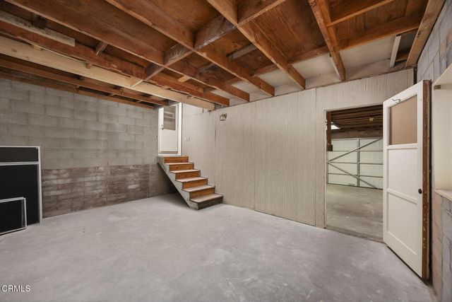 1349 El Vago Street, La Canada Flintridge, CA 91011