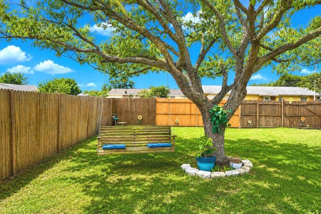 142 MARTHA DRIVE, Lake Wales, FL 33898