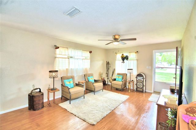 142 MARTHA DRIVE, Lake Wales, FL 33898